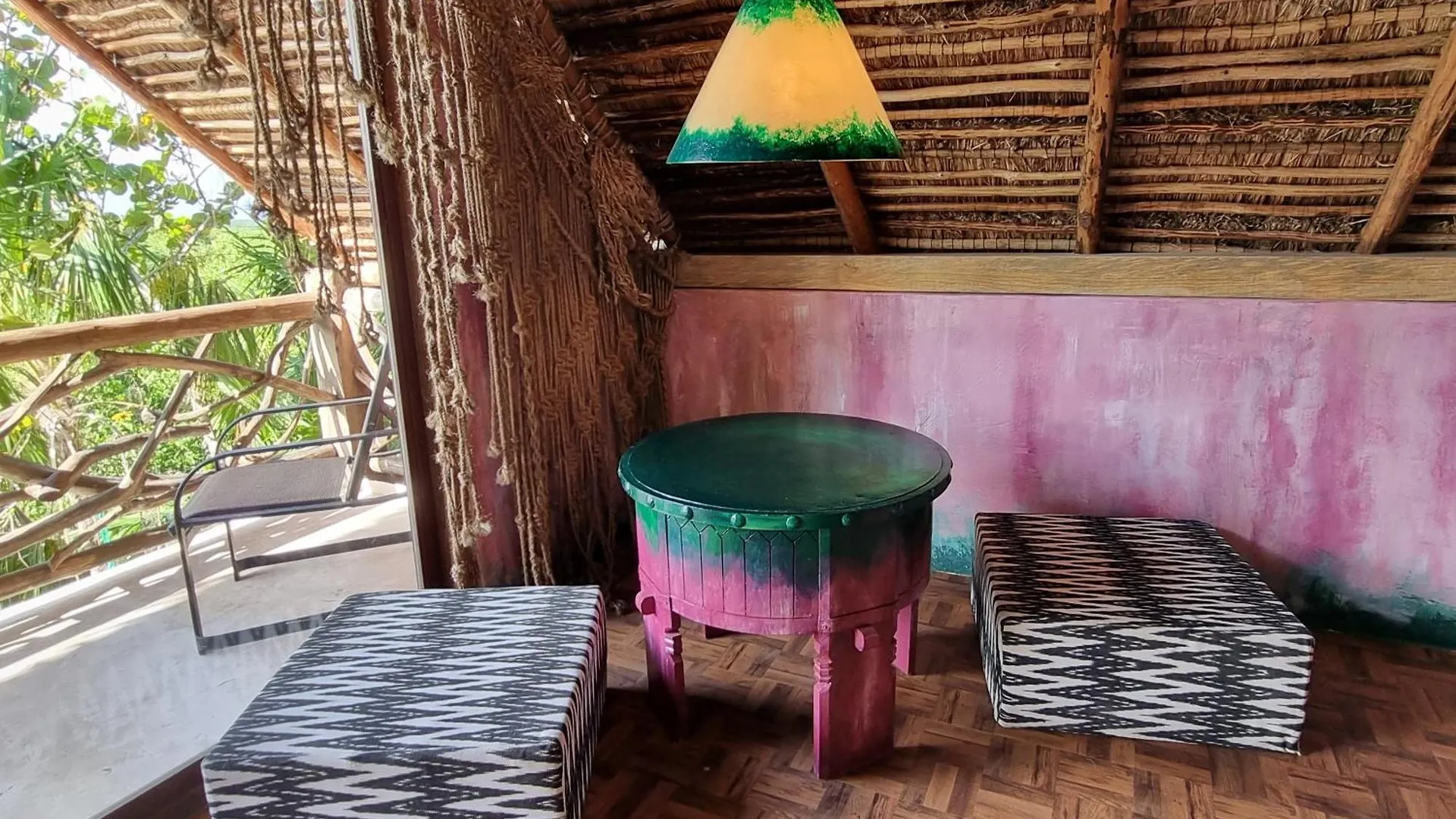 Hippie Chit Jungle House