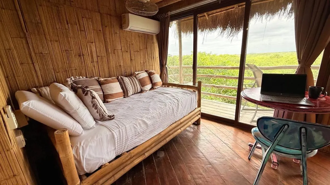 **** Hotel Hippie Chit Jungle House México