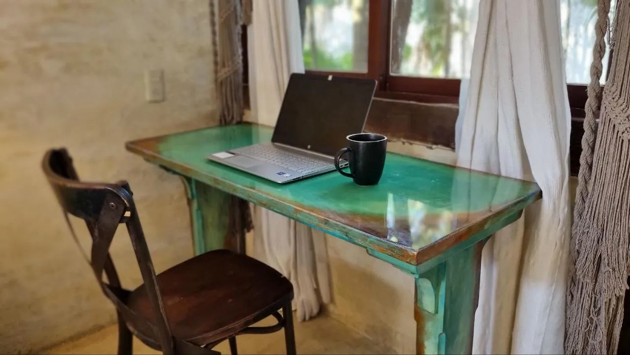Hippie Chit Jungle House Hotel Tulum