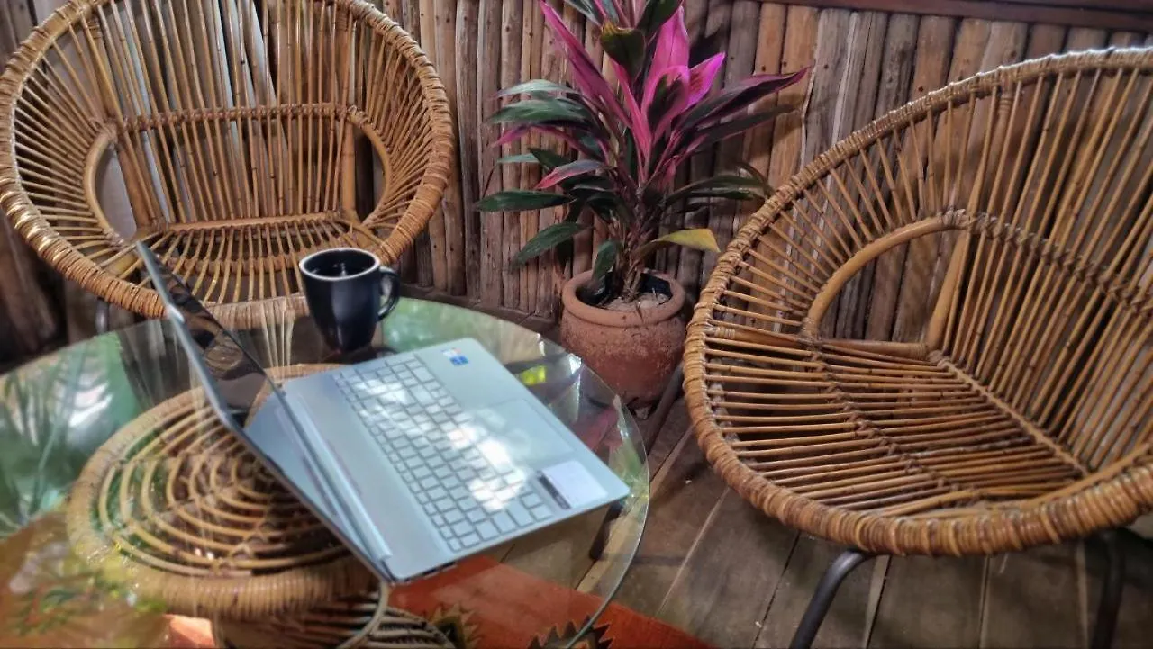 Hippie Chit Jungle House 4*, Tulum Mexiko